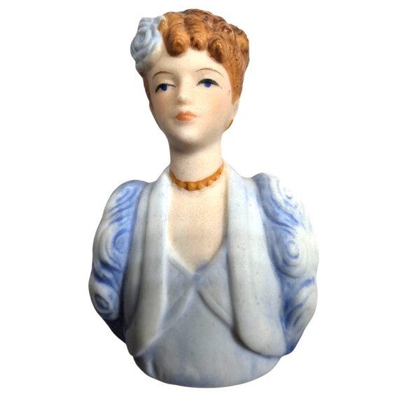 Vtg Avon thimble 1983 Porcelain Bust Figurine ladies of fashion 30s Blue white - Picture 1 of 5
